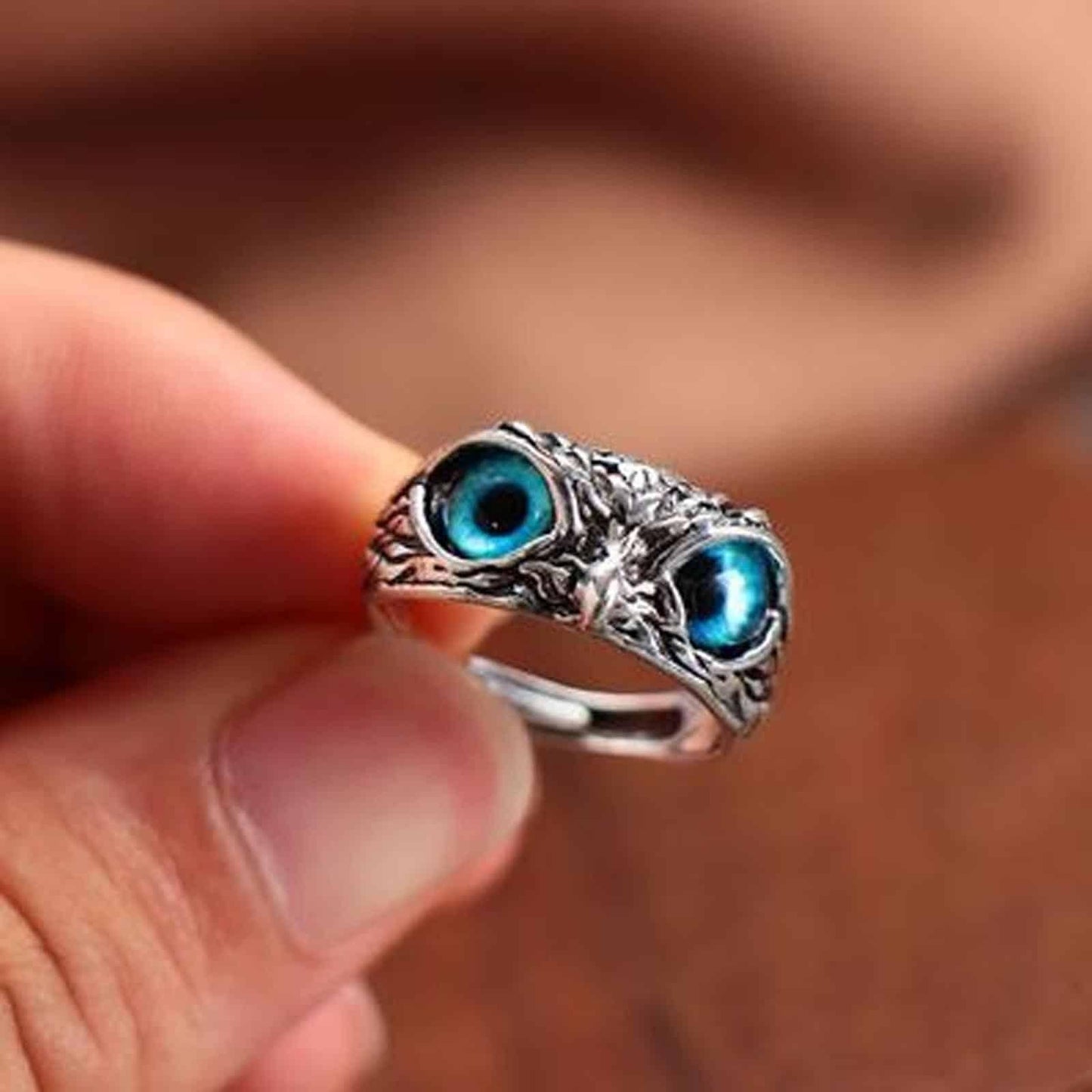 Attractive Silver Plated Owl Ring – Stylish Alloy Finger Ring for Men & Women (Pack of 1)