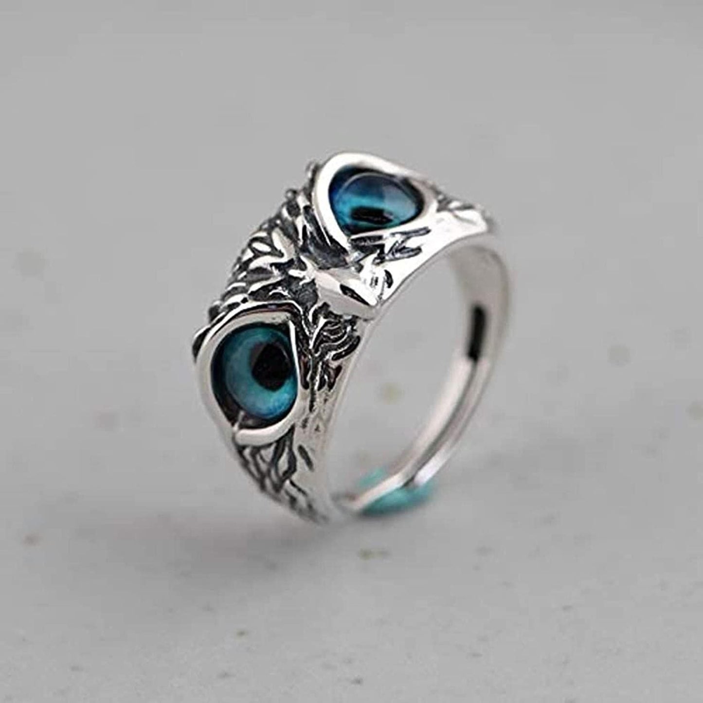 Attractive Silver Plated Owl Ring – Stylish Alloy Finger Ring for Men & Women (Pack of 1)