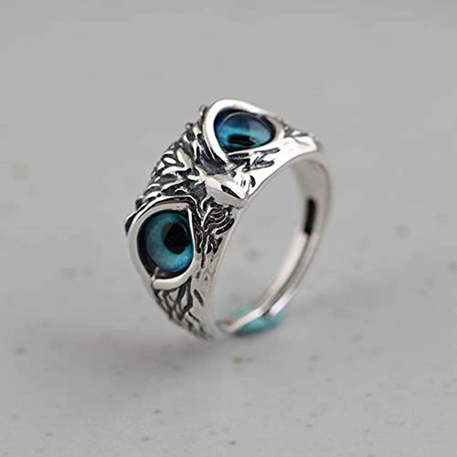 Attractive Silver Plated Owl Ring – Stylish Alloy Finger Ring for Men & Women (Pack of 1)